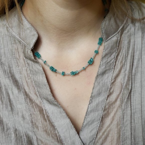 Apatite Necklace. 2-in-1 Bracelet and Necklace. Layering Jewelry. Gemstone Set. - Picture 2 of 3